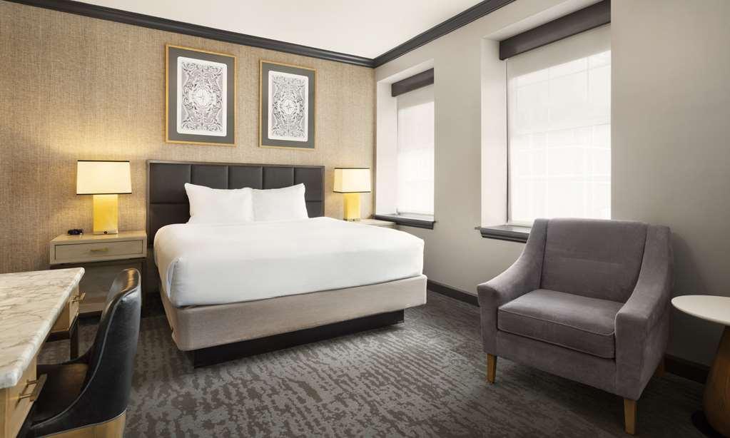 The Admiral Hotel Mobile Bilik gambar