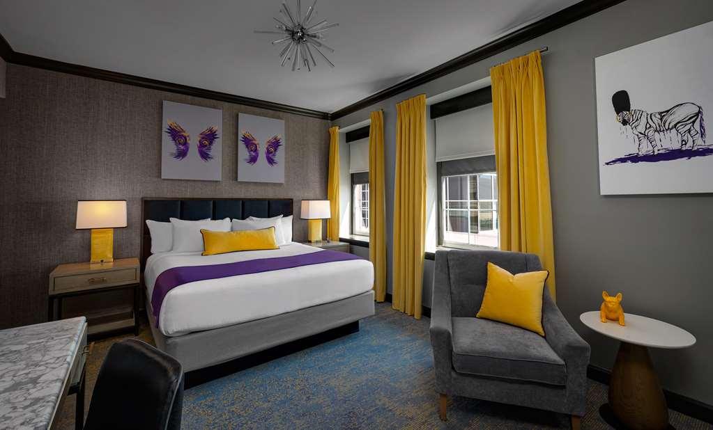The Admiral Hotel Mobile Bilik gambar